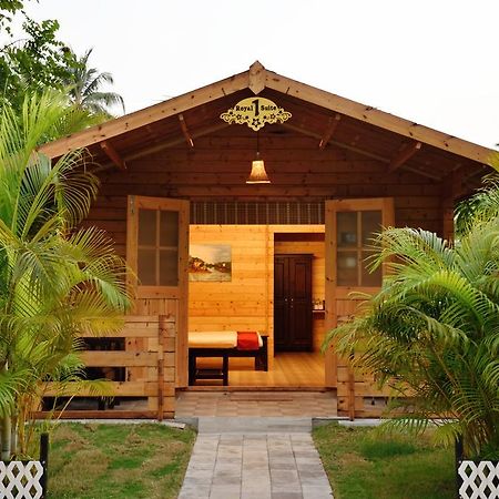 Majestic Beach Comfort Varca Luaran gambar